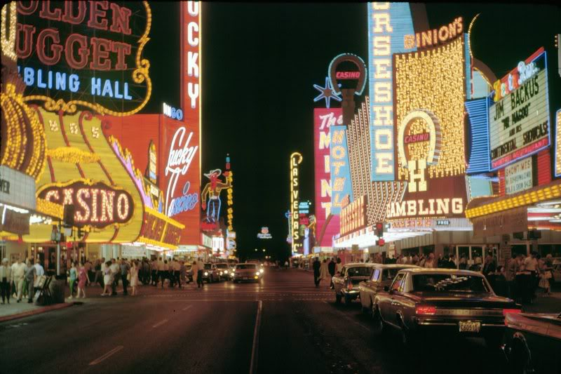 Rough Guide To A Groovy Vegas-Themed Party Playlist