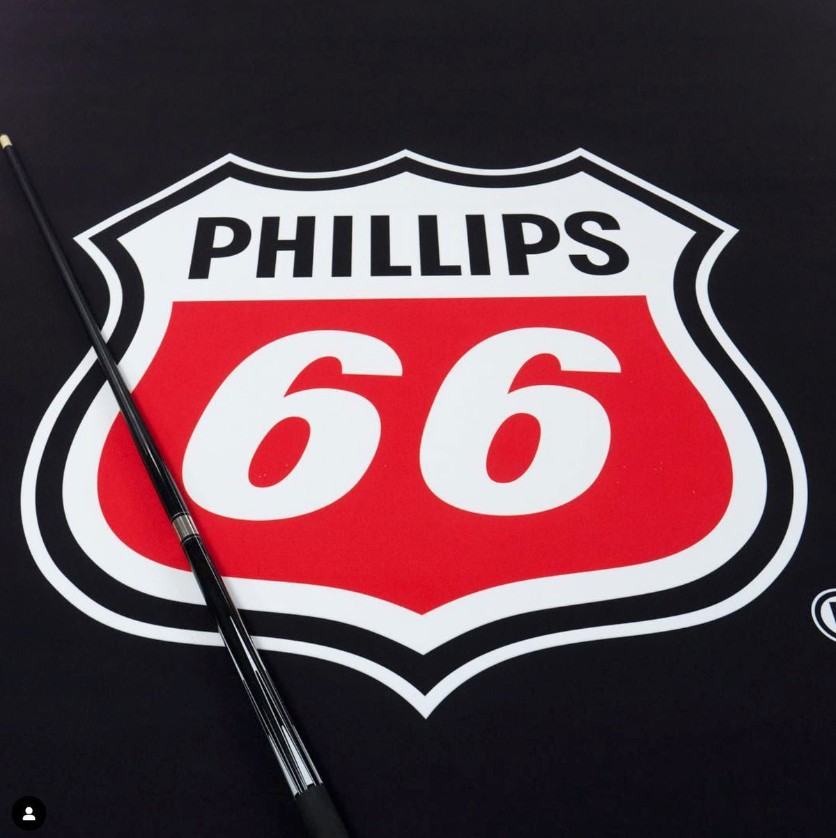 Custom Pool Table Felt With Matching Rails