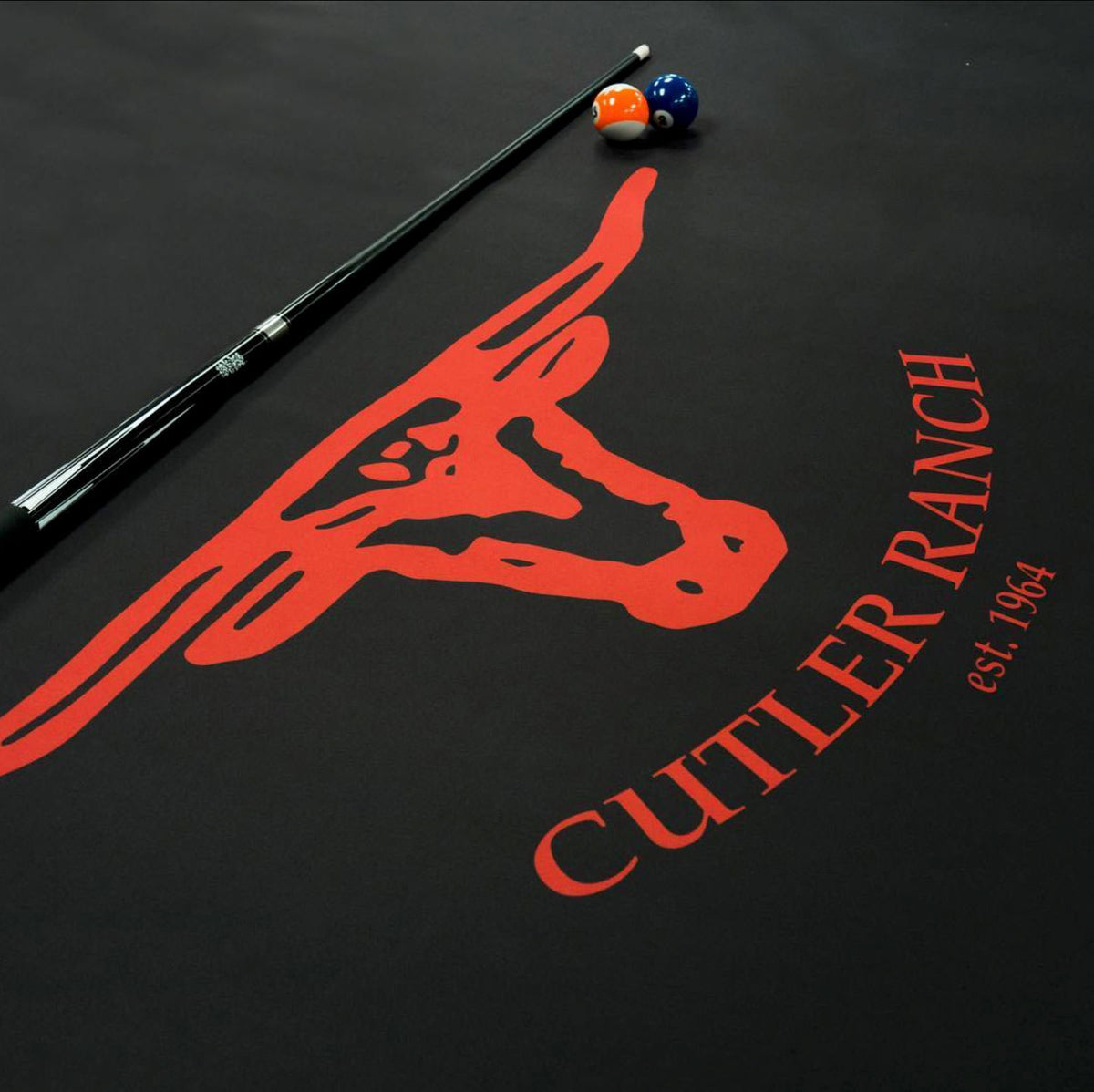 Custom Pool Table Felt With Matching Rails